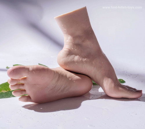 silicone-feet-d100-14586994430df15024.md.jpg